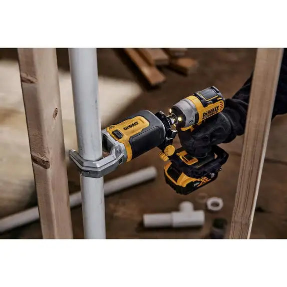 DEWALT DWAPVCIR - IMPACT CONNECT PVC/PEX Pipe Cutter Attachment
