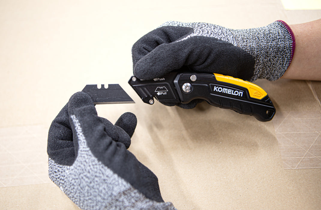 Komelon Folding Utility Knife