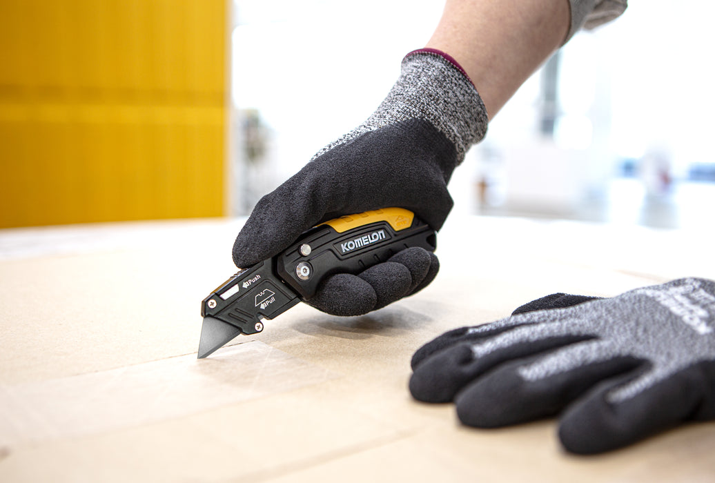 Komelon Folding Utility Knife