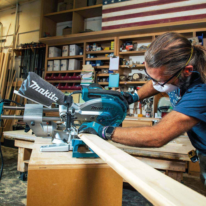 Makita LS1110F 10 in. Sliding Compound Miter Saw with LED Cut Line, 13A Motor, 4,500 RPM