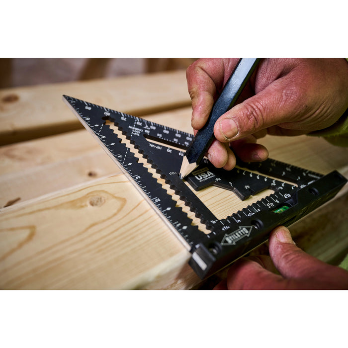 STILETTO 7" Carpenter Square with Level STSQ7-L