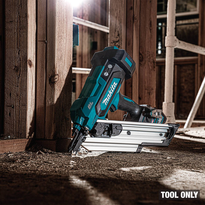 Makita GNB01Z 40V max XGT® Brushless Cordless 30º Clipped Head 3-1/2" Framing Nailer, Tool Only