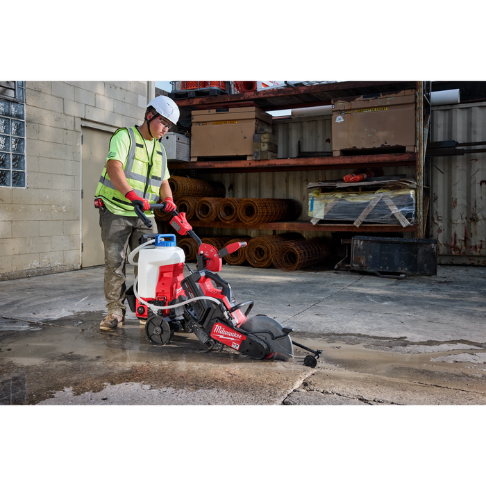 Milwaukee 4-Gallon Water Supply Tank Assembly with SWITCH TANK 49-16-19WS