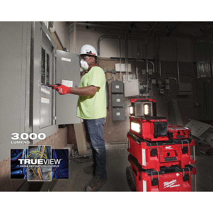 MILWAUKEE M18™ PACKOUT™ Light/Charger (Light Only)