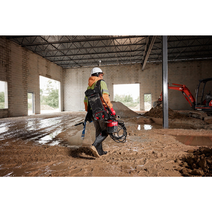 MILWAUKEE MX FUEL™ 1HP 2" Submersible Pump Kit