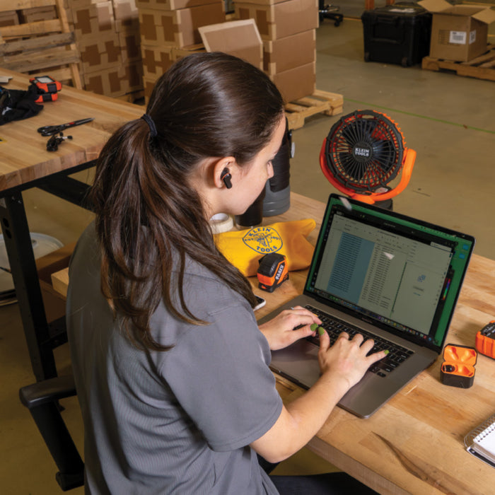 Auriculares KLEIN TOOLS ELITE Bluetooth® para el lugar de trabajo