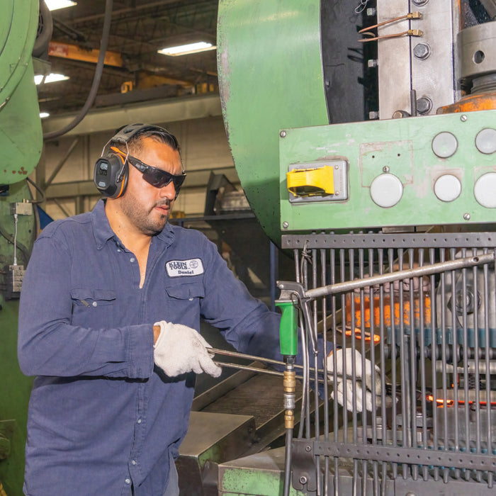 KLEIN TOOLS Orejeras Bluetooth® de conciencia situacional