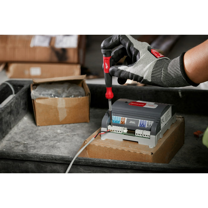 MILWAUKEE 4-IN-1 Precision Multi-Bit Screwdriver