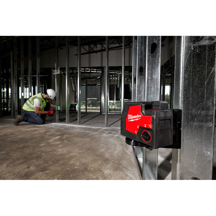 Láser de línea cruzada verde recargable por USB MILWAUKEE