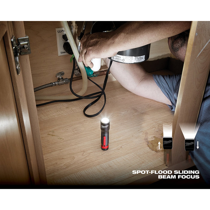 MILWAUKEE 325L Focusing Flashlight w/ Holster