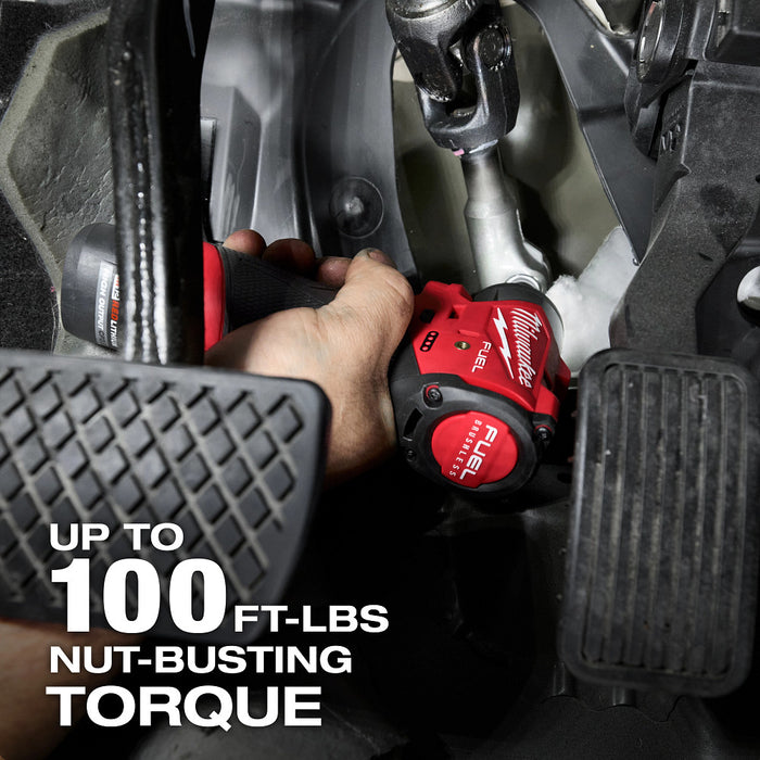 MILWAUKEE M12™ Kit de destornillador de impacto hexagonal de 1/4”