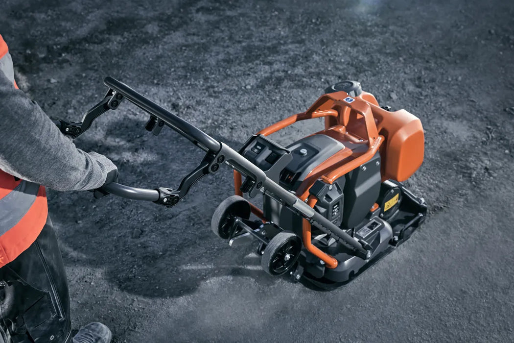 Husqvarna Construction LF 75 PACE Cordless Forward Plate Compactor