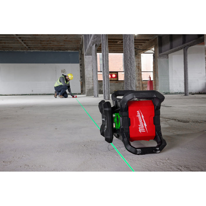 MILWAUKEE M18™ Green Interior Rotary Laser Level Kit