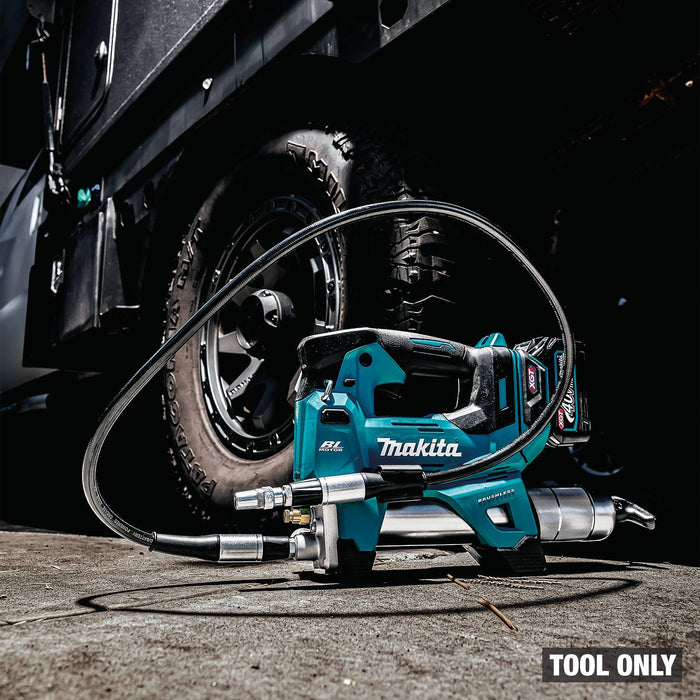 Makita GPG01Z 40V max XGT® Brushless Cordless Grease Gun, Tool Only