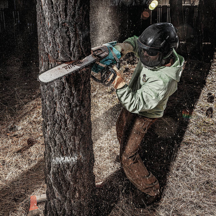 Makita GCU08E 40V max XGT® Brushless Cordless 20" Chain Saw Kit, with High Power Battery (8.0Ah)