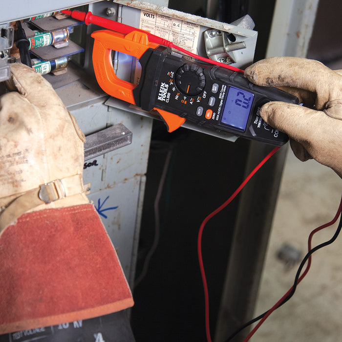 KLEIN TOOLS Digital Clamp Meter, AC Auto-Range TRMS, Low Impedance (LoZ), Auto Off