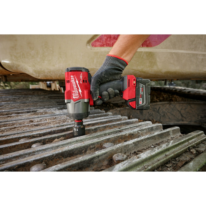 MILWAUKEE M18 FUEL™ Llave de impacto de alto torque de 1/2" con kit de anillo de fricción