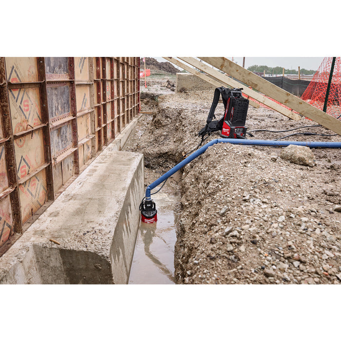 MILWAUKEE MX FUEL™ 1HP 2" Submersible Pump Kit