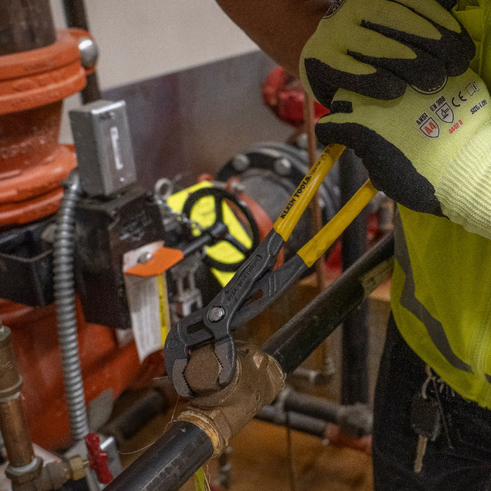 KLEIN TOOLS Pinzas para bombas de ajuste rápido KLAW™ de 10"