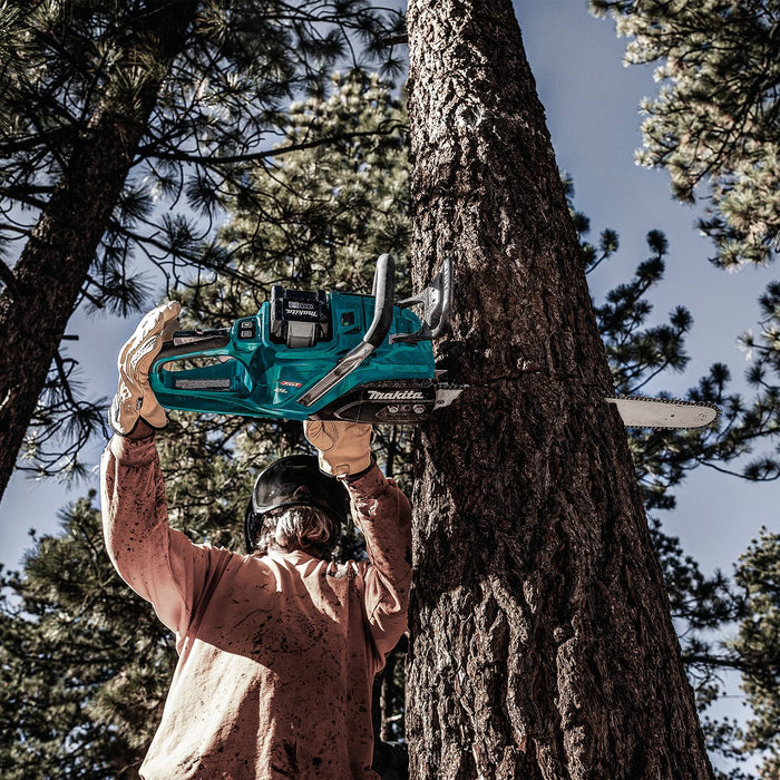 Makita GCU08E 40V max XGT® Brushless Cordless 20" Chain Saw Kit, with High Power Battery (8.0Ah)