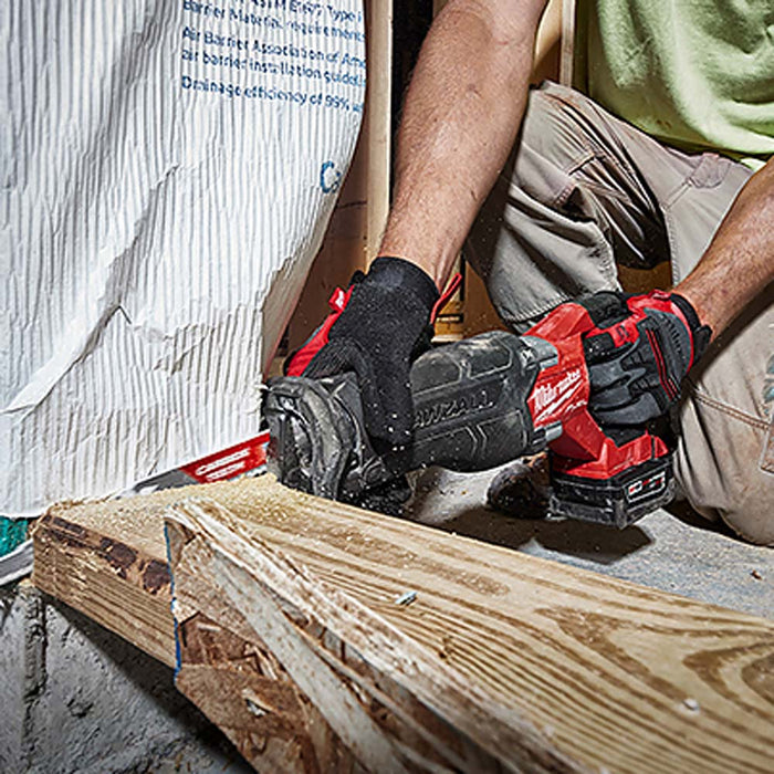 Sierra alternativa MILWAUKEE M18 FUEL™ SAWZALL® con kit ONE-KEY™