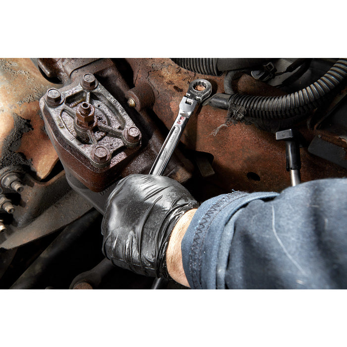 MILWAUKEE Flex Head Ratcheting Combination Wrench - Metric