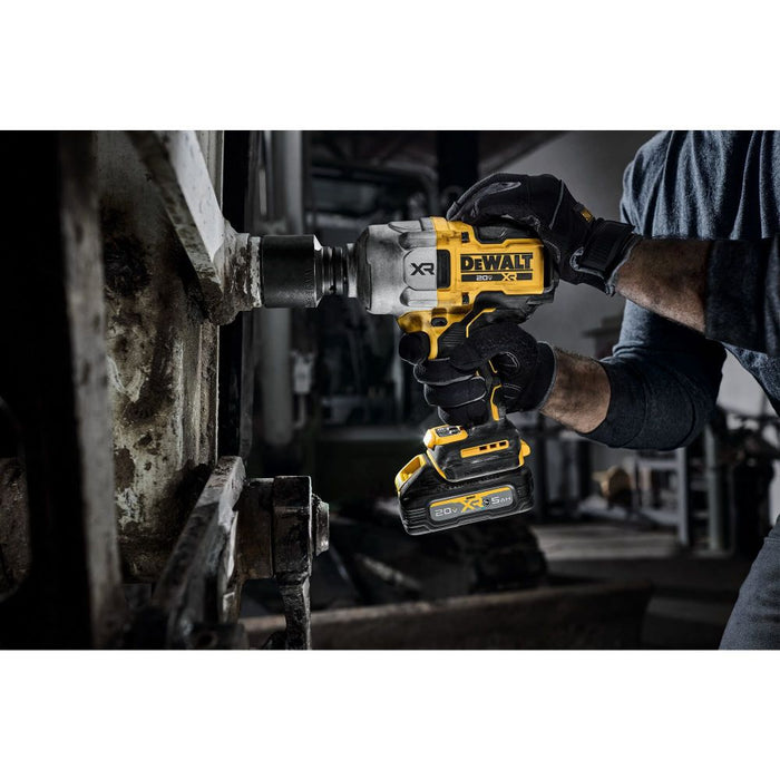 Kit de llave de impacto de alto torque DEWALT 20V MAX* 1/2" (4.0Ah)