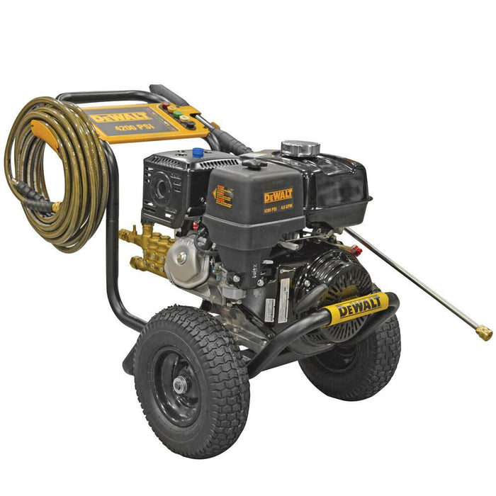 Lavadora a presión de agua fría a gas DEWALT 3300 PSI 2.4 GPM con bomba de leva axial OEM