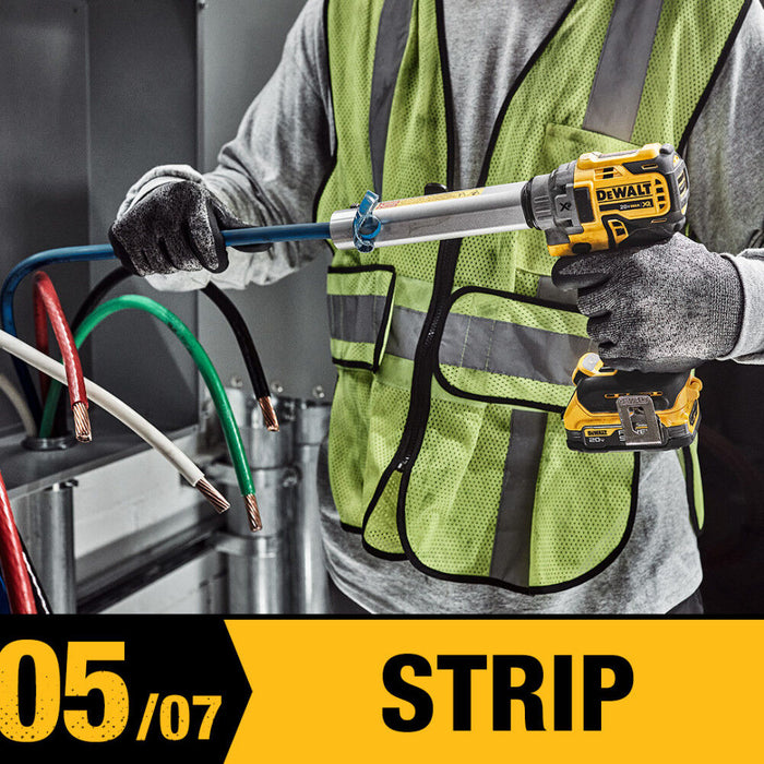 Kit de sierra de cinta compacta DEWALT 20V MAX* ATOMIC™ de 1-3/4"