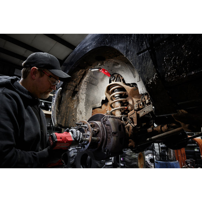 MILWAUKEE REDLITHIUM USB Stick Light w/ Magnet & Charging Dock