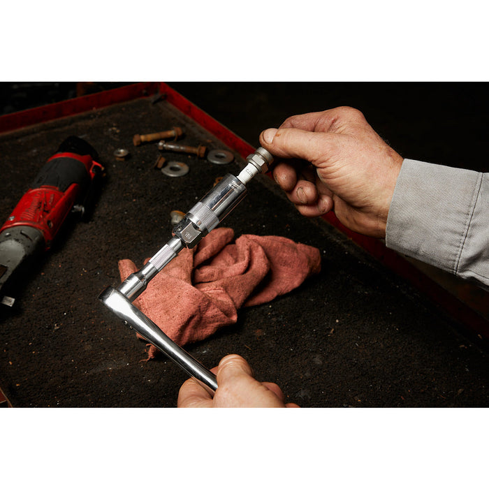 MILWAUKEE 3/8" Drive 9/16" Spark Plug Socket