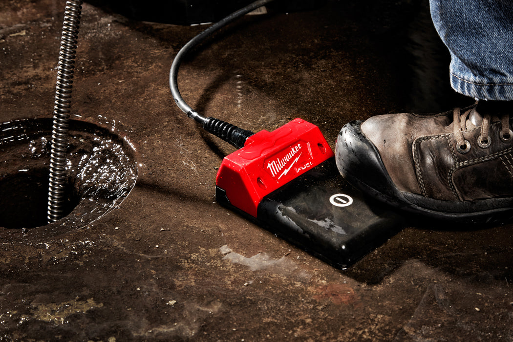 MILWAUKEE M18 FUEL™ SWITCH PACK™ Kit de máquina de tambor seccional con cable de 3/8”