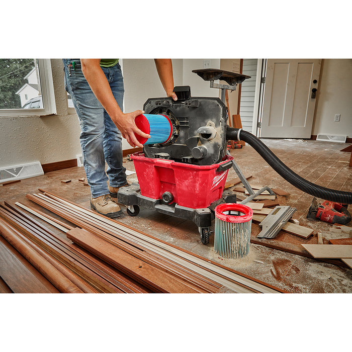 MILWAUKEE Large Wet/Dry Vacuum High Efficiency Filter