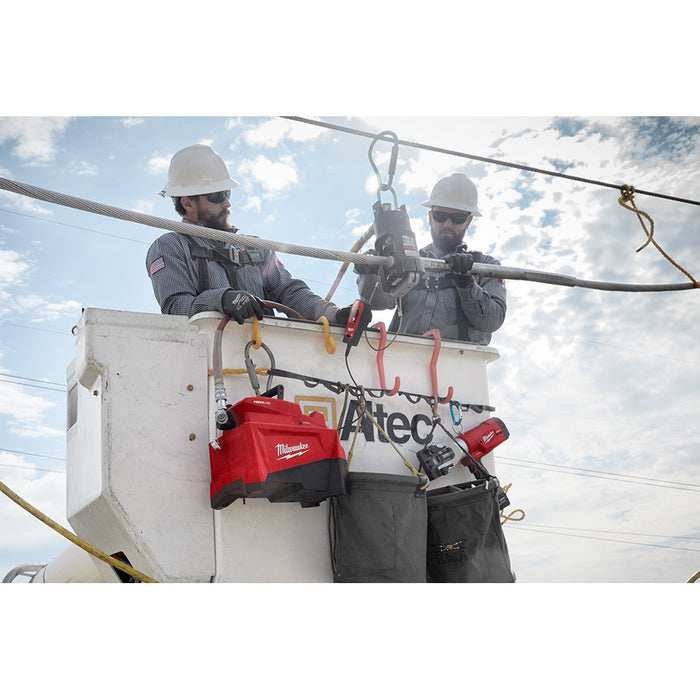 MILWAUKEE M18 FORCE LOGIC 10,000PSI Hydraulic Pump Kit