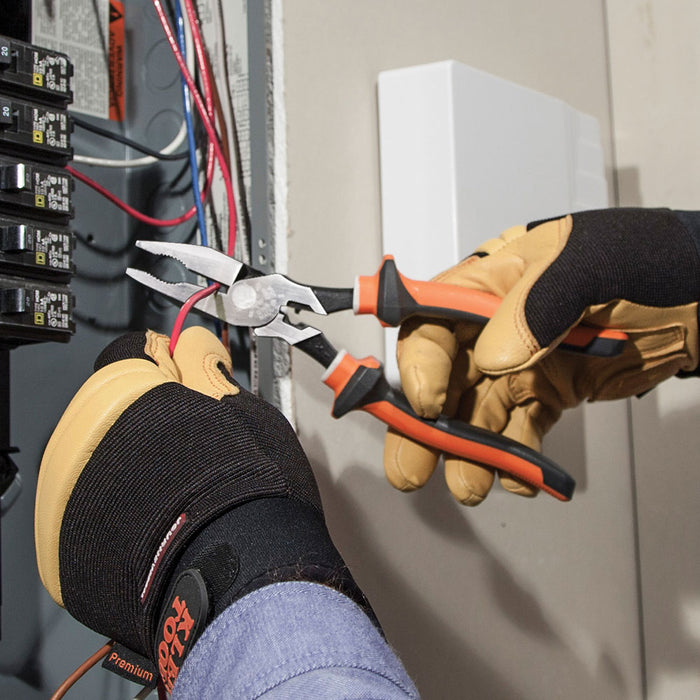 KLEIN TOOLS Alicates de corte lateral de alto apalancamiento con punta universal aislada de 8"