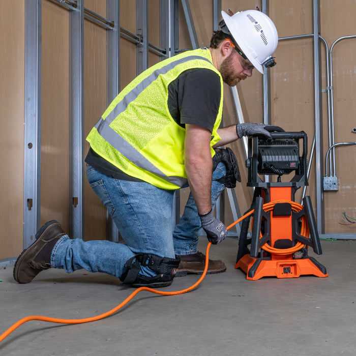 KLEIN TOOLS 25' Glow End Extension Cord