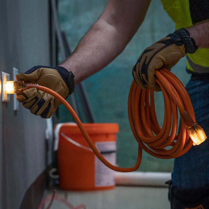 KLEIN TOOLS 25' Glow End Extension Cord