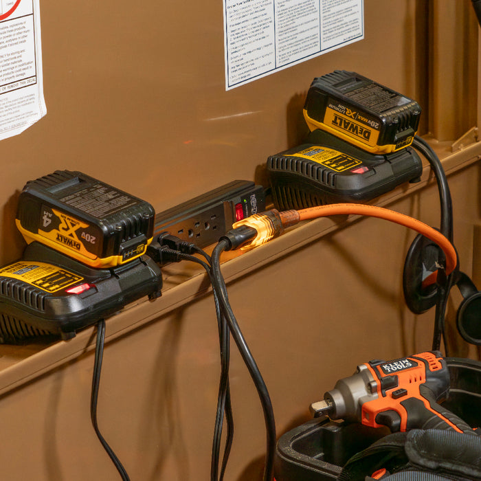 KLEIN TOOLS 25' Glow End Extension Cord