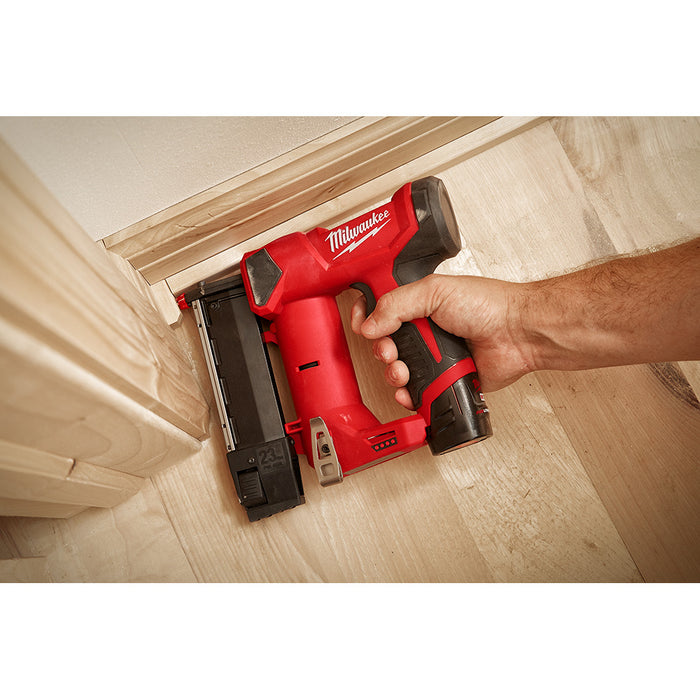 MILWAUKEE M12™ 23 Gauge Pin Nailer Kit