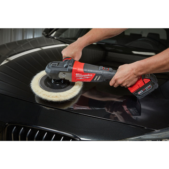 Pulidora de velocidad variable MILWAUKEE M18 FUEL™ de 7” (solo herramienta)