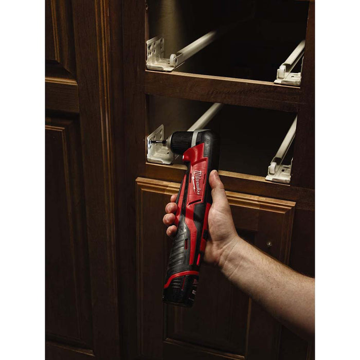 Taladro/destornillador de ángulo recto MILWAUKEE M12™ de 3/8” (solo herramienta)