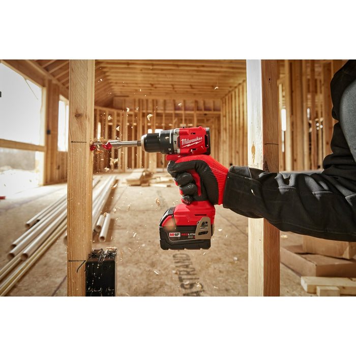 Taladro/destornillador percutor compacto MILWAUKEE M18™ de 1/2" (solo herramienta)