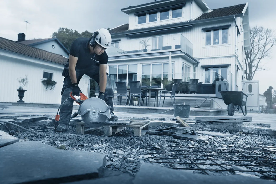 Husqvarna Construction K 4000 14" Corded Power Cutter