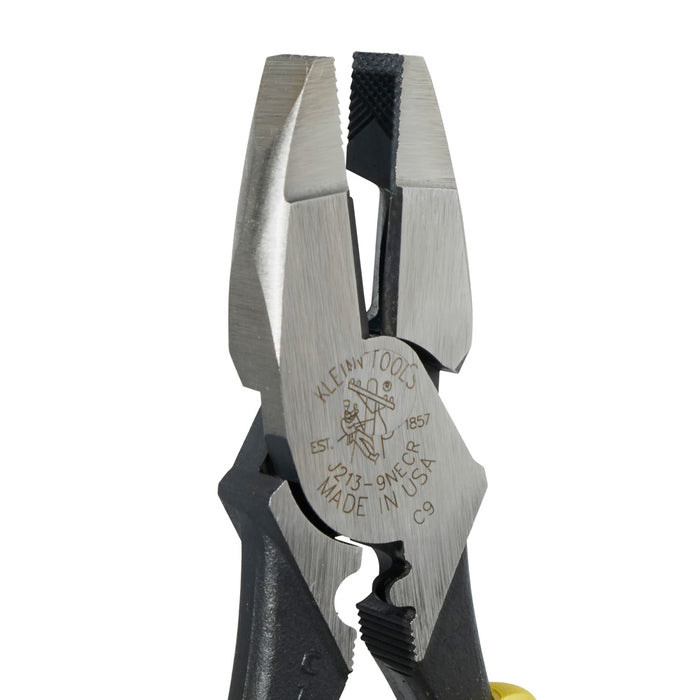 KLEIN TOOLS JOURNEYMAN™ 9" New England Nose High Leverage Side Cutting/Connector Crimping Pliers