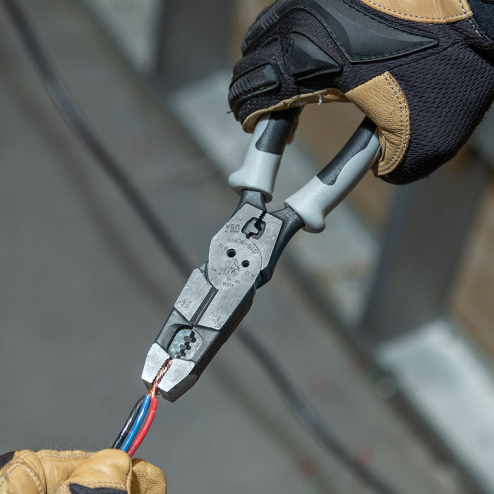 KLEIN TOOLS Alicates híbridos con extractor de cinta pasacables y pelacables con engarzadora