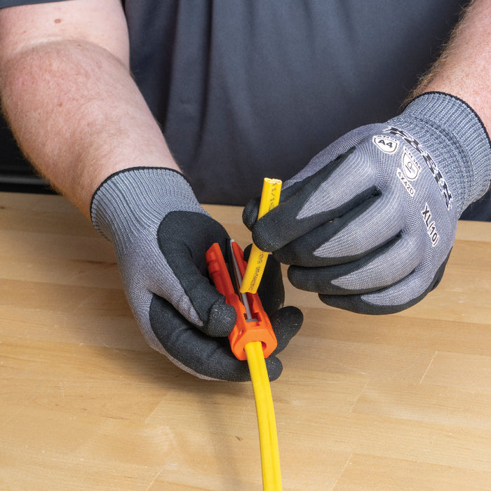 l1412_app5.jpg