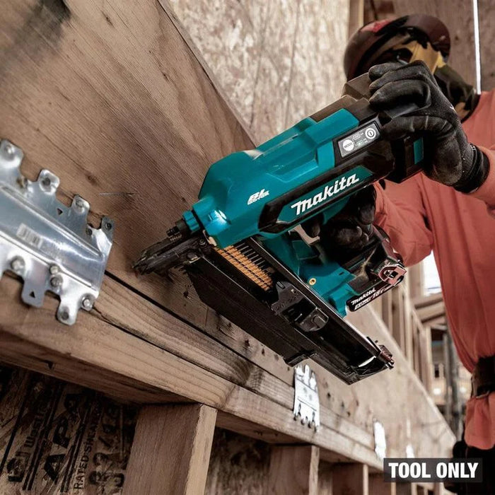 Makita 18V LXT Cordless 21 Degree Full Round Head 3-1/2 Inch Framing Nailer (Bare Tool)