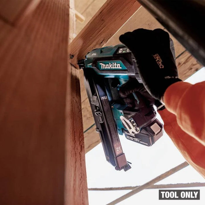 Makita 18V LXT Cordless 21 Degree Full Round Head 3-1/2 Inch Framing Nailer (Bare Tool)