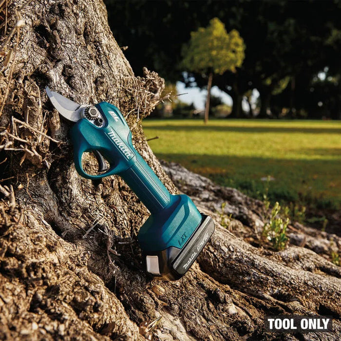 Makita 18V LXT LithiumIon Brushless Cordless Pruning Shear (Bare Tool)