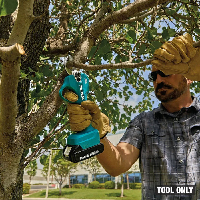 Makita 18V LXT LithiumIon Brushless Cordless Pruning Shear (Bare Tool)